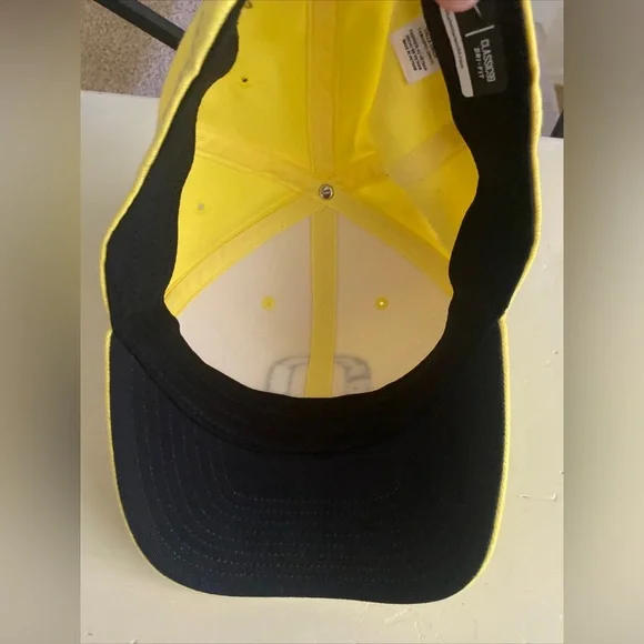 Nike Oregon Ducks Classic99 Yellow Hat, OS, Nice Condition - Picture 6 of 6